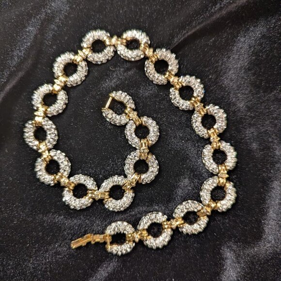 Vintage Gold and White Tone Metal Circle-Link Choker Necklace Multiple Rhineston - Picture 13 of 14